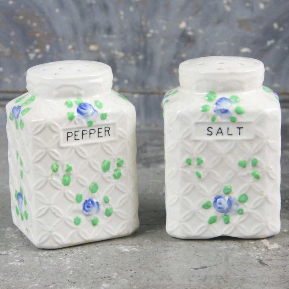 White Majolica Style Salt and Pepper Shakers, embossed trellis design